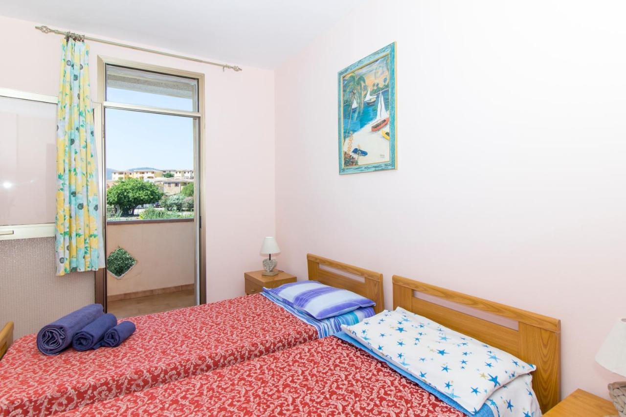 Appartamenti In Villa Con Ampio Giardino Esterno بوسادا المظهر الخارجي الصورة