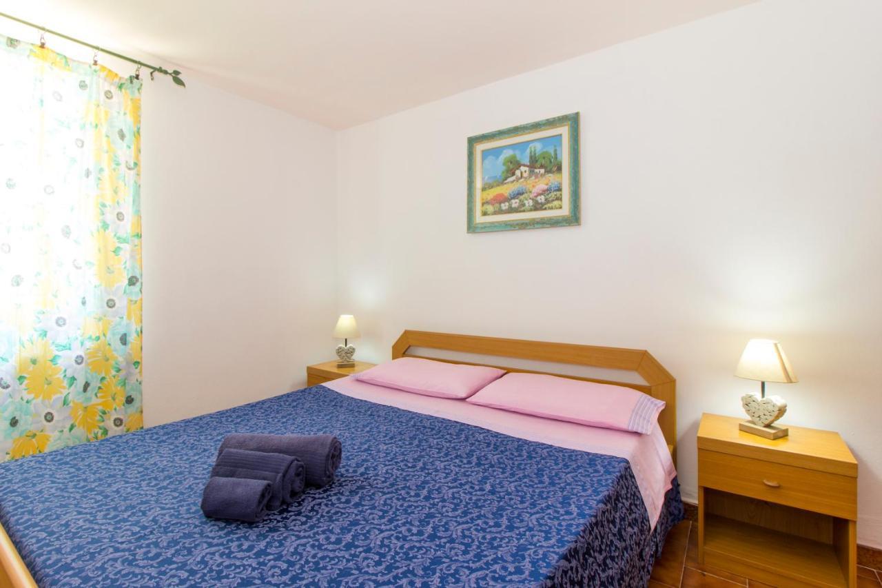 Appartamenti In Villa Con Ampio Giardino Esterno بوسادا المظهر الخارجي الصورة